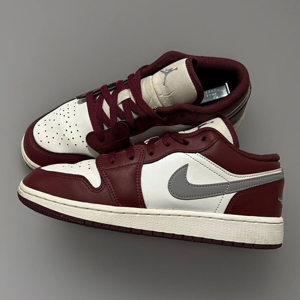 Nike Air Jordan 1 Low GS Womens Cherrywood Red White Low Top Sneakers Size 7.5